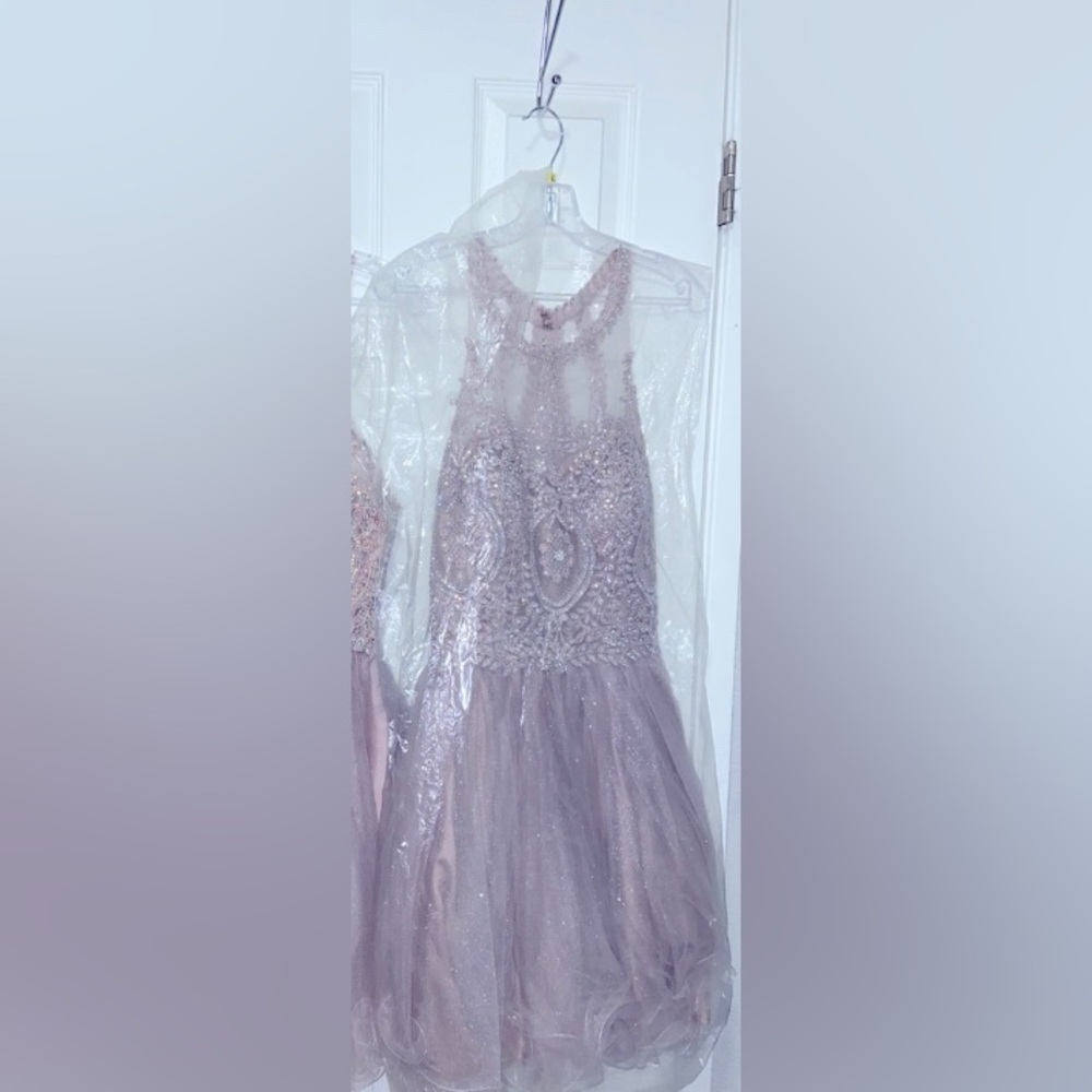 Beautiful Lilac Quinceañera Dresses / Hermosos Vestidos De Quinceañera